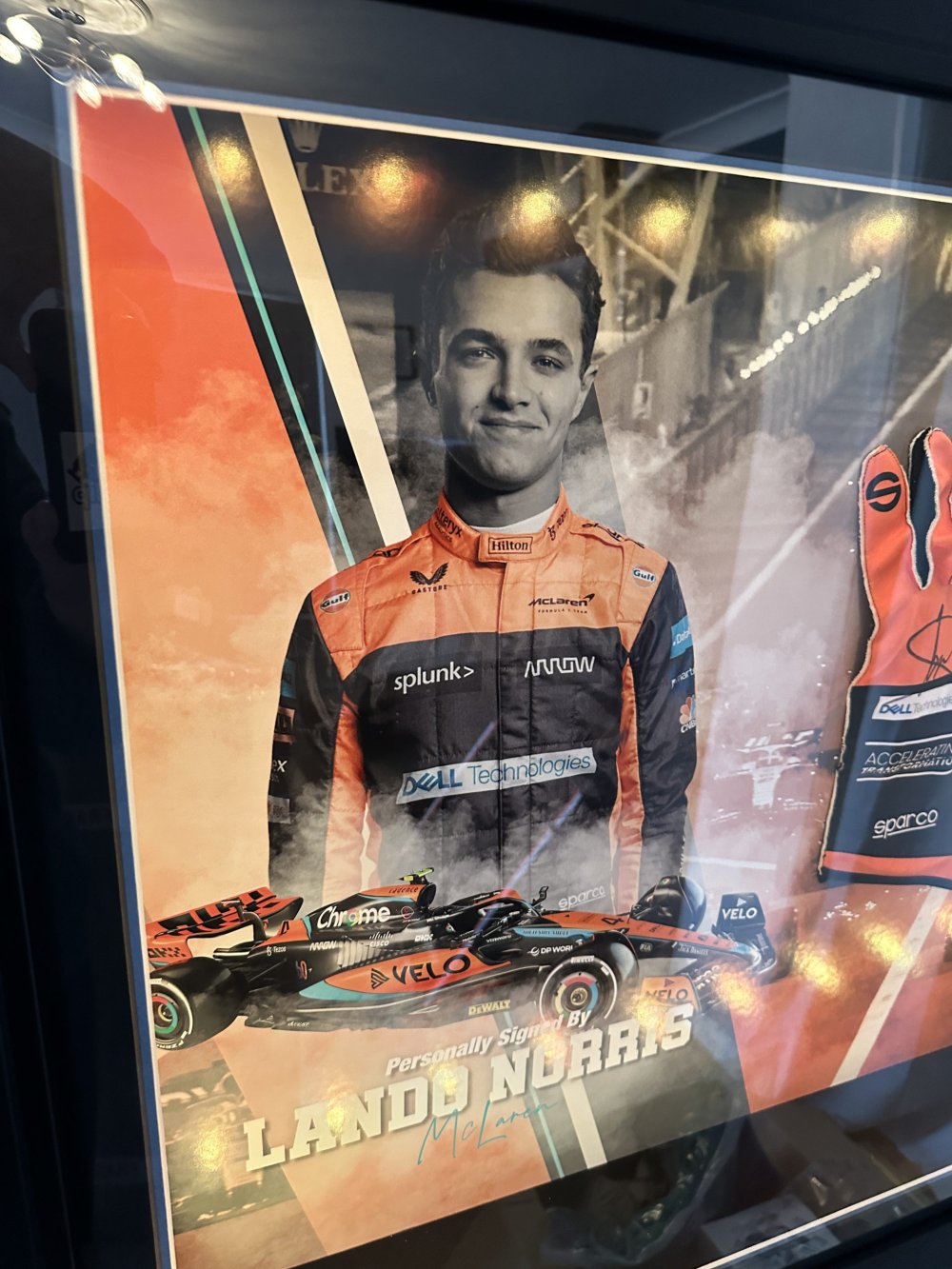 SIGNED BY LANDO NORRIS! FRAMED & LED LIT! - Image 5