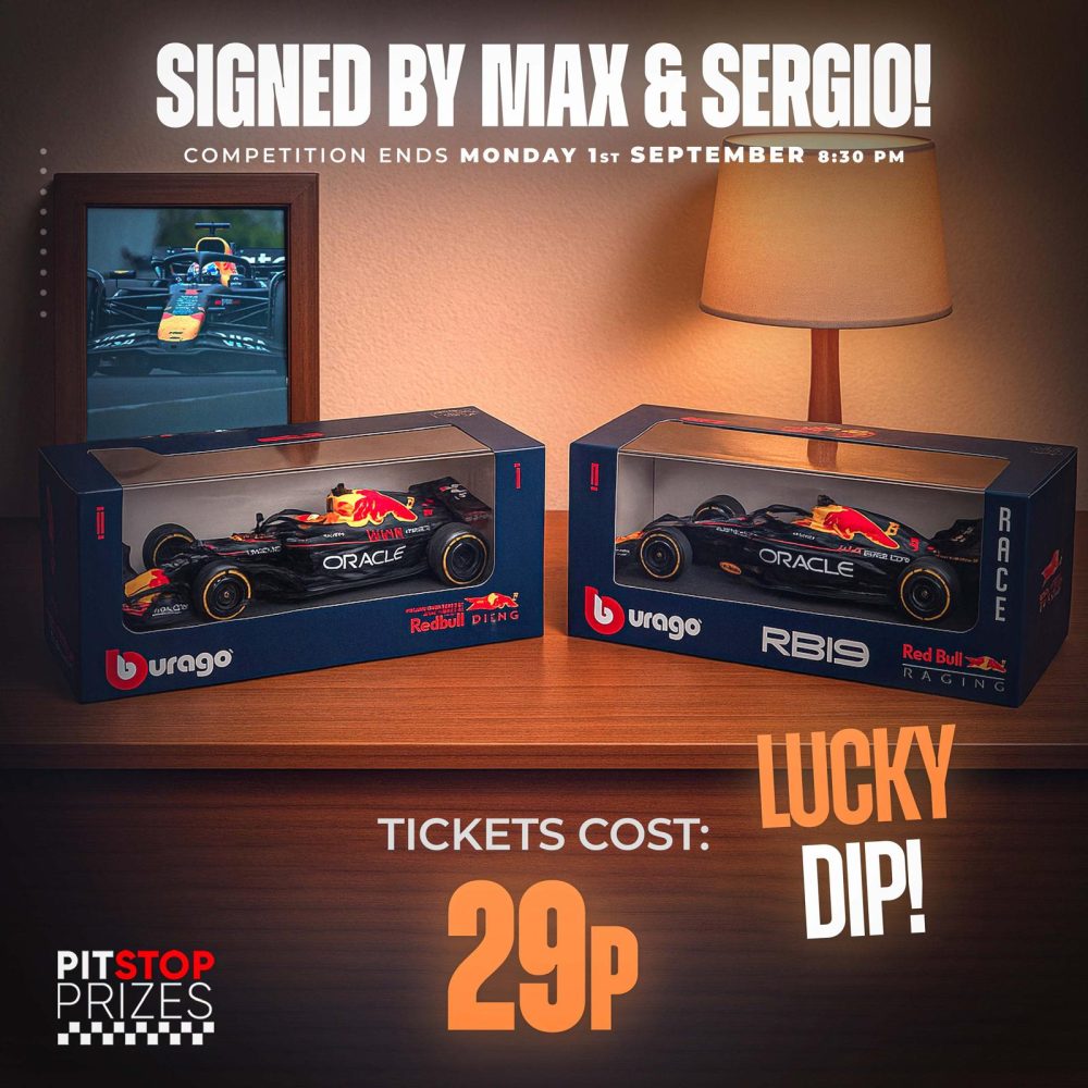 29p COMP: SIGNED BY MAX & SERGIO!