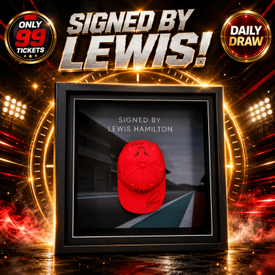 £10: SIGNED BY LEWIS!